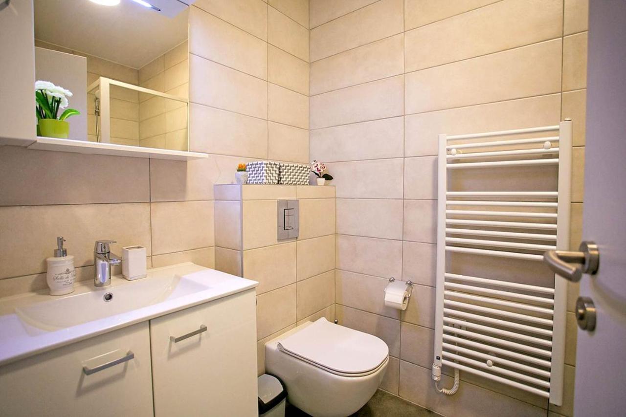 זאדאר Apartment Sweet Daisy With Parking מראה חיצוני תמונה