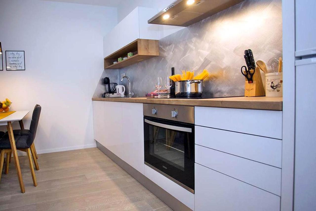 זאדאר Apartment Sweet Daisy With Parking מראה חיצוני תמונה